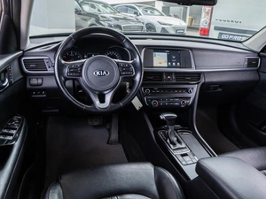 Седан Kia Optima 2017 года, 1869000 рублей, Волгоград