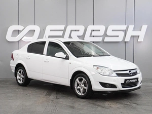 Седан Opel Astra 2010 года, 599000 рублей, Воронеж