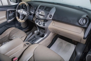 Внедорожник Toyota RAV4 2007 года, 1099000 рублей, Томск