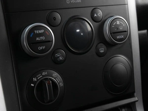 Внедорожник Suzuki Grand Vitara 2012 года, 1150000 рублей, Омск