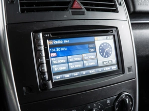 Хетчбэк Mercedes-benz B-класс 2011 года, 755000 рублей, Волгоград