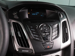 Хетчбэк Ford Focus 2013 года, 959000 рублей, Воронеж