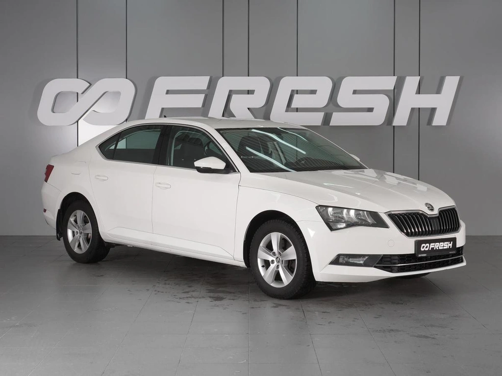Лифтбек Skoda Superb 2018 года, 1809000 рублей, Минеральные Воды