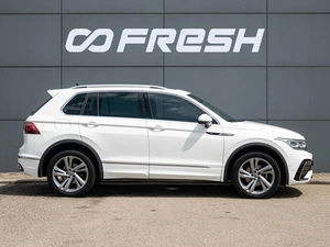 Внедорожник Volkswagen Tiguan 2021 года, 3650000 рублей, Краснодар