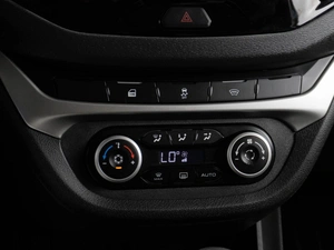Универсал ВАЗ (LADA) Vesta Cross 2019 года, 1040000 рублей, Тюмень