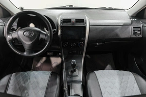 Седан Toyota Corolla 2007 года, 739000 рублей, Новокузнецк