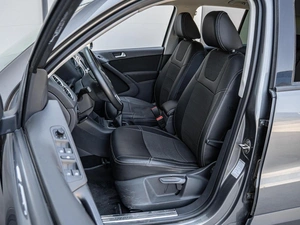 Внедорожник Volkswagen Tiguan 2011 года, 1480000 рублей, Краснодар
