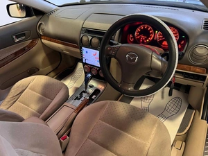 Седан Mazda Atenza 2002 года, 629000 рублей, Красноярск