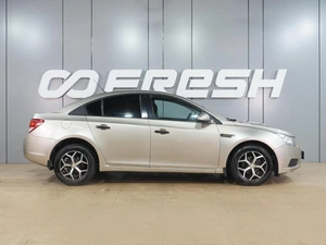 Седан Chevrolet Cruze 2012 года, 699000 рублей, Воронеж