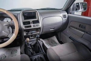 Пикап Nissan NP300 2012 года, 1299000 рублей, Томск