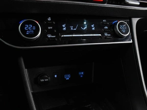 Седан Hyundai Sonata 2020 года, 2438000 рублей, Воронеж