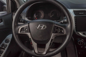 Седан Hyundai Solaris 2015 года, 899000 рублей, Челябинск