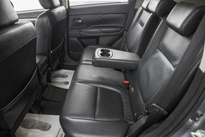 Внедорожник Mitsubishi Outlander 2012 года, 1499000 рублей, Барнаул
