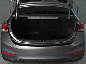 Седан Hyundai Solaris 2019 года, 1549000 рублей, Аксай