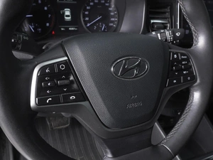 Седан Hyundai Solaris 2021 года, 1699000 рублей, Ростов-на-Дону