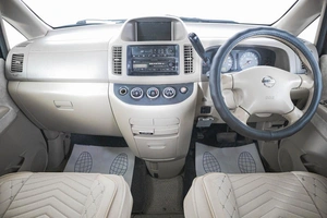 Минивэн Nissan Serena 2004 года, 649000 рублей, Кемерово