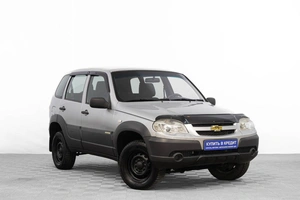 Внедорожник Chevrolet Niva 2017 года, 619000 рублей, Барнаул