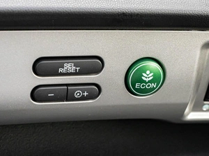 Минивэн Honda Freed 2012 года, 1200000 рублей, Краснодар