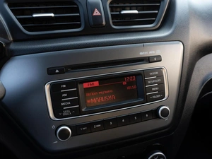 Седан Kia Rio 2016 года, 1199000 рублей, Саратов