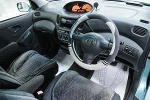 Минивэн Toyota Funcargo 2003 года, 453000 рублей, Солонцы