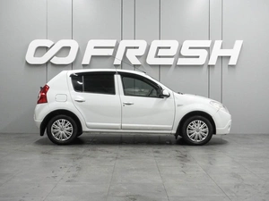 Хетчбэк Renault Sandero 2011 года, 539000 рублей, Воронеж