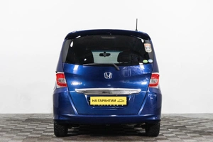 Минивэн Honda Freed 2015 года, 1259000 рублей, Сургут