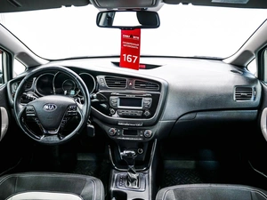 Хетчбэк Kia Ceed 2013 года, 1129000 рублей, Красноярск