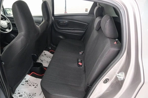 Хетчбэк Toyota Vitz 2018 года, 899000 рублей, Красноярск