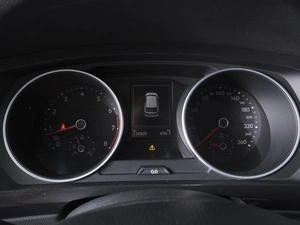 Внедорожник Volkswagen Tiguan 2017 года, 1930000 рублей, Ростов-на-Дону