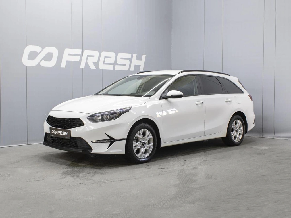 Универсал Kia Ceed 2022 года, 2175000 рублей, Омск