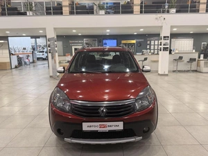 Хэтчбек Renault Sandero 2013 года, 795000 рублей, Орёл