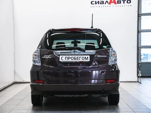 Универсал Honda Fit Shuttle 2012 года, 970000 рублей, Красноярск