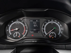 Внедорожник Skoda Karoq 2020 года, 2149000 рублей, Тверь