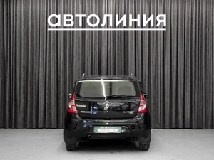 Хетчбэк Renault Sandero 2011 года, 450000 рублей, Красноярск