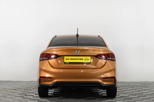 Седан Hyundai Solaris 2017 года, 1469000 рублей, Сургут