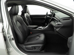 Седан Toyota Camry 2021 года, 3043055 рублей, Москва