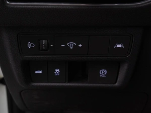 Седан Hyundai Sonata 2023 года, 3180000 рублей, Воронеж