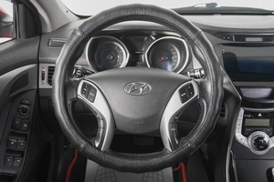 Седан Hyundai Avante 2012 года, 949000 рублей, Кемерово