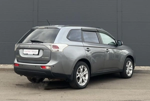 Внедорожник Mitsubishi Outlander 2012 года, 1300000 рублей, Солонцы