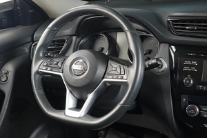 Внедорожник Nissan Rogue 2017 года, 2019000 рублей, Тюмень