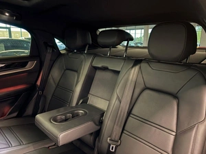 Внедорожник Porsche Cayenne 2025 года, 17990000 рублей, Павловская Слобода