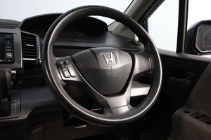 Минивэн Honda Freed 2009 года, 1009000 рублей, Новосибирск
