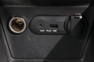 Седан Kia Rio 2013 года, 749000 рублей, Омск