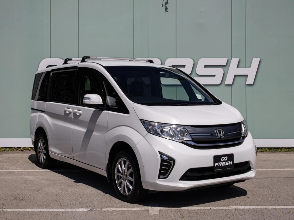 Минивэн Honda Stepwgn 2020 года, 2125000 рублей, Большой Сочи