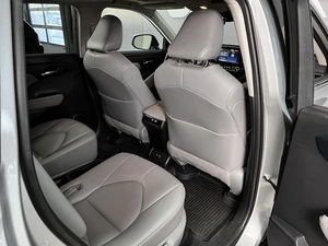 Внедорожник Toyota Highlander 2021 года, 4999000 рублей, Нижневартовск