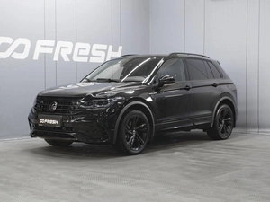 Внедорожник Volkswagen Tiguan 2021 года, 4200000 рублей, Омск