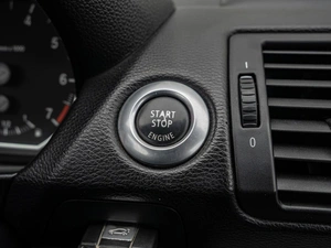 Хетчбэк BMW 1 серия 2011 года, 890000 рублей, Краснодар