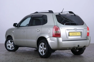 Внедорожник Hyundai Tucson 2008 года, 889000 рублей, Омск