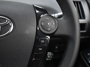 Универсал Toyota Prius Alpha 2015 года, 2020000 рублей, Краснодар