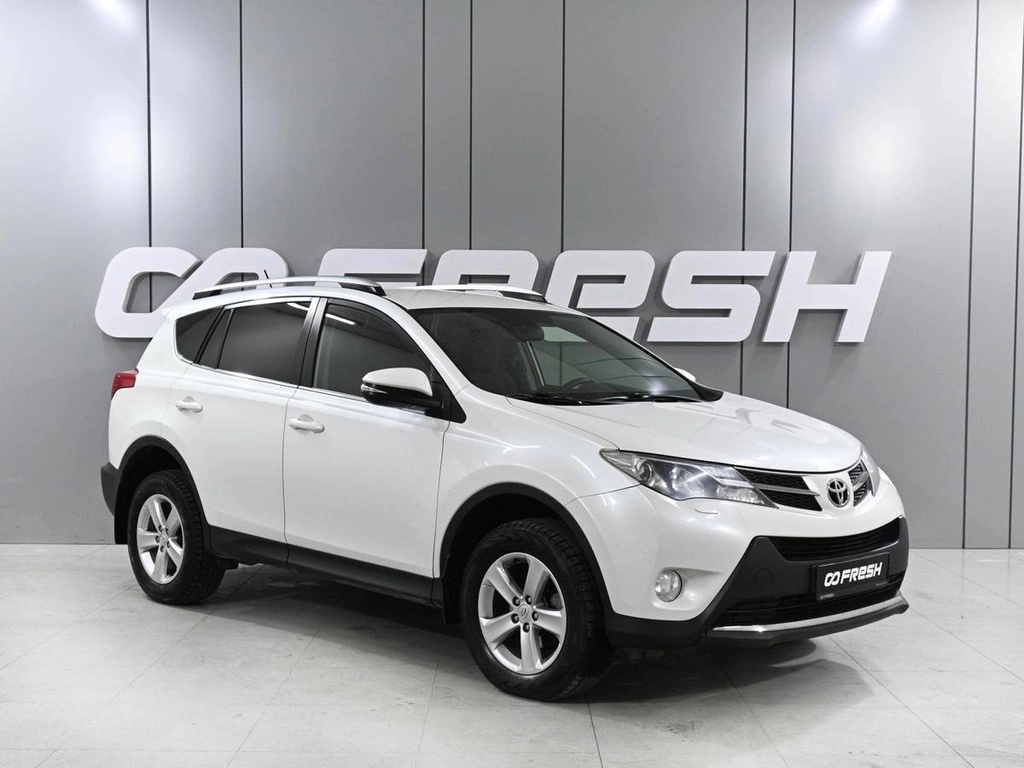 Внедорожник Toyota RAV4 2014 года, 1799000 рублей, Ростов-на-Дону